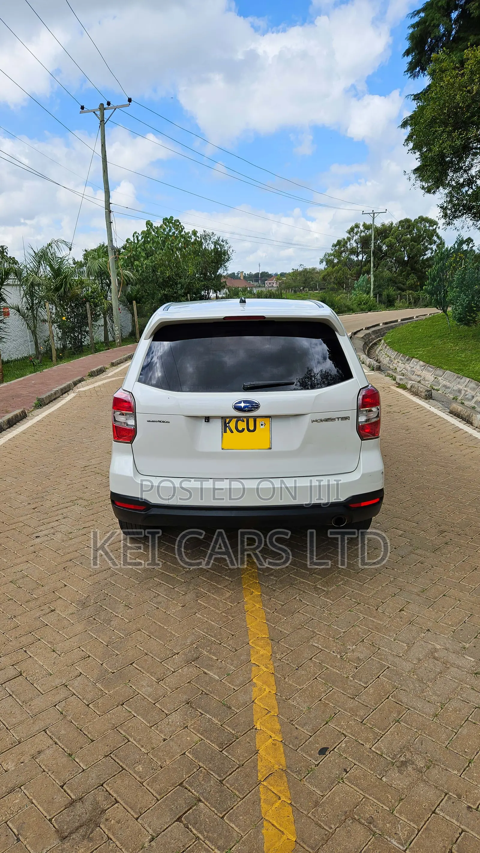 Subaru Forester 2012 White