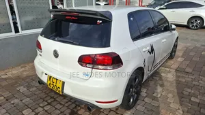 Volkswagen Golf 2012 White