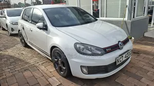 Volkswagen Golf 2012 White