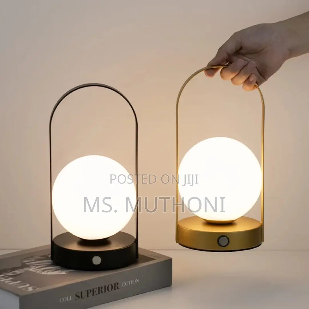 Minimalist Cordless Rechargeable Table Lamp