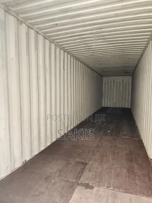 Near New! High Cube 40ft Shipping Containers!