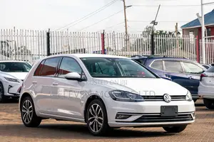 Volkswagen Golf 2019 White