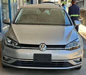 Volkswagen Golf 2019 Gray