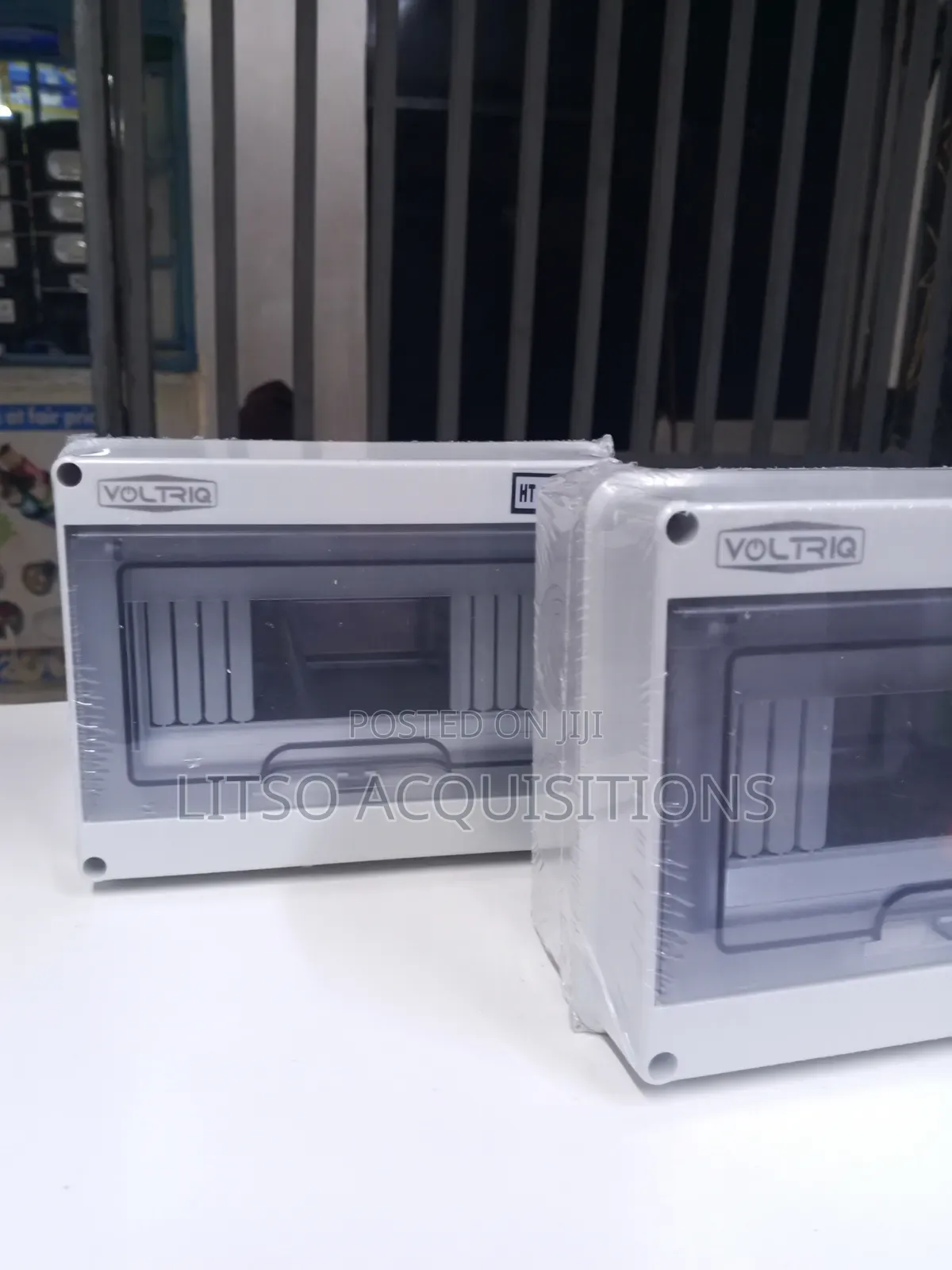 New Voltric 8way Combiner Box. Heavy Quality