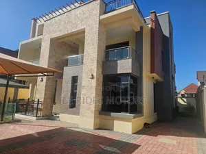 6bdrm Villa in Community Rd, Nairobi Central for sale