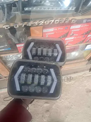 7_invh Square Headlight Wutharrow Style Turn Signal DRL