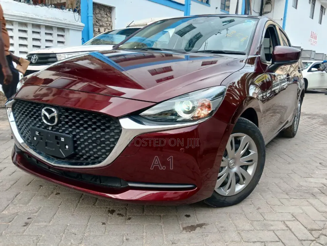 Mazda 2 2019 Maroon