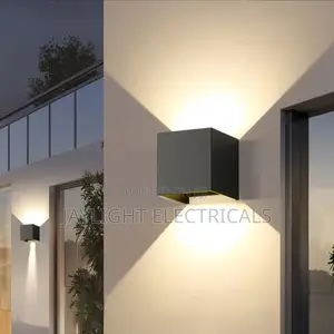 Outdoor Wall Light Suitable for Indoor and Outdoor