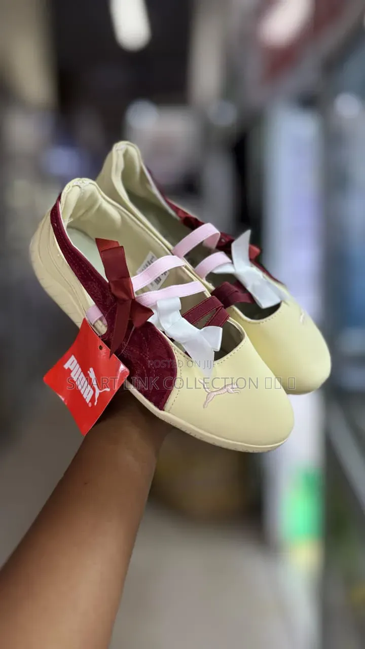Ladies Puma Bailey