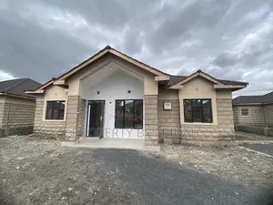 4bdrm Bungalow in Kitengela for sale