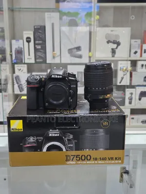 Nikon D7500 DSLR Camera With 18-140mm Lens