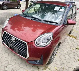 Toyota Passo 1.0 AWD 2019 Red