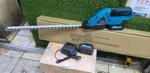 Makita Cordless Hedge Trimmer