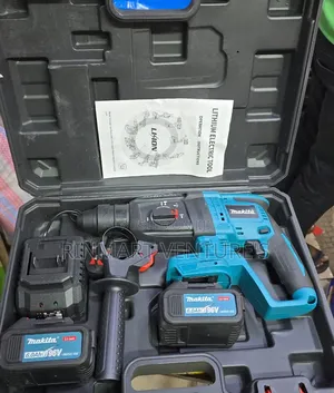 Makita Rotary Hammer Drill 800w