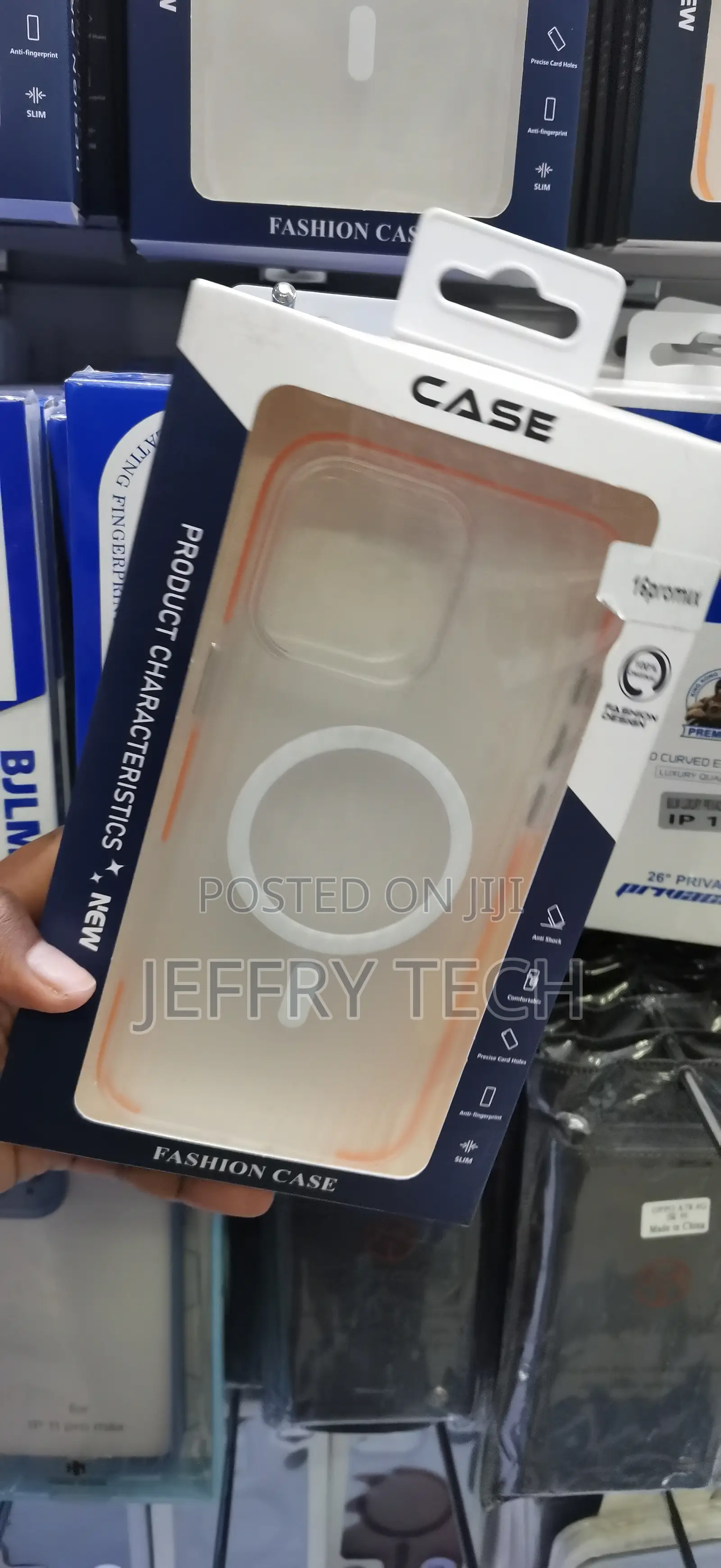 iPhone 16 Pro Max Mag-Safe Smart Grip Case