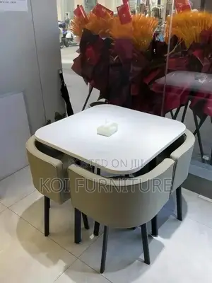 Dining Set; Four Seaters Square Dining Set