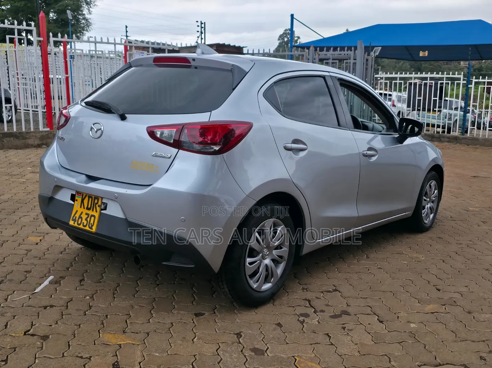 Mazda Demio 2018 Silver