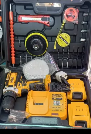 Cordless Dewalt Buffing DRLL 18v
