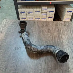 BMW E53 M54 Upper Radiator Hose – Strong Cooling System Fit