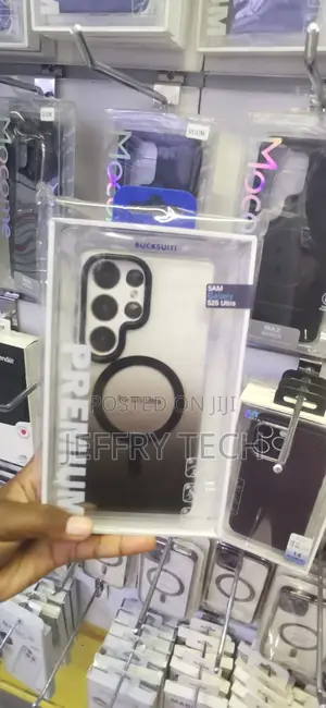 Samsung Galaxy S25 Ultra, Matte Finish and a Black Border Design Case