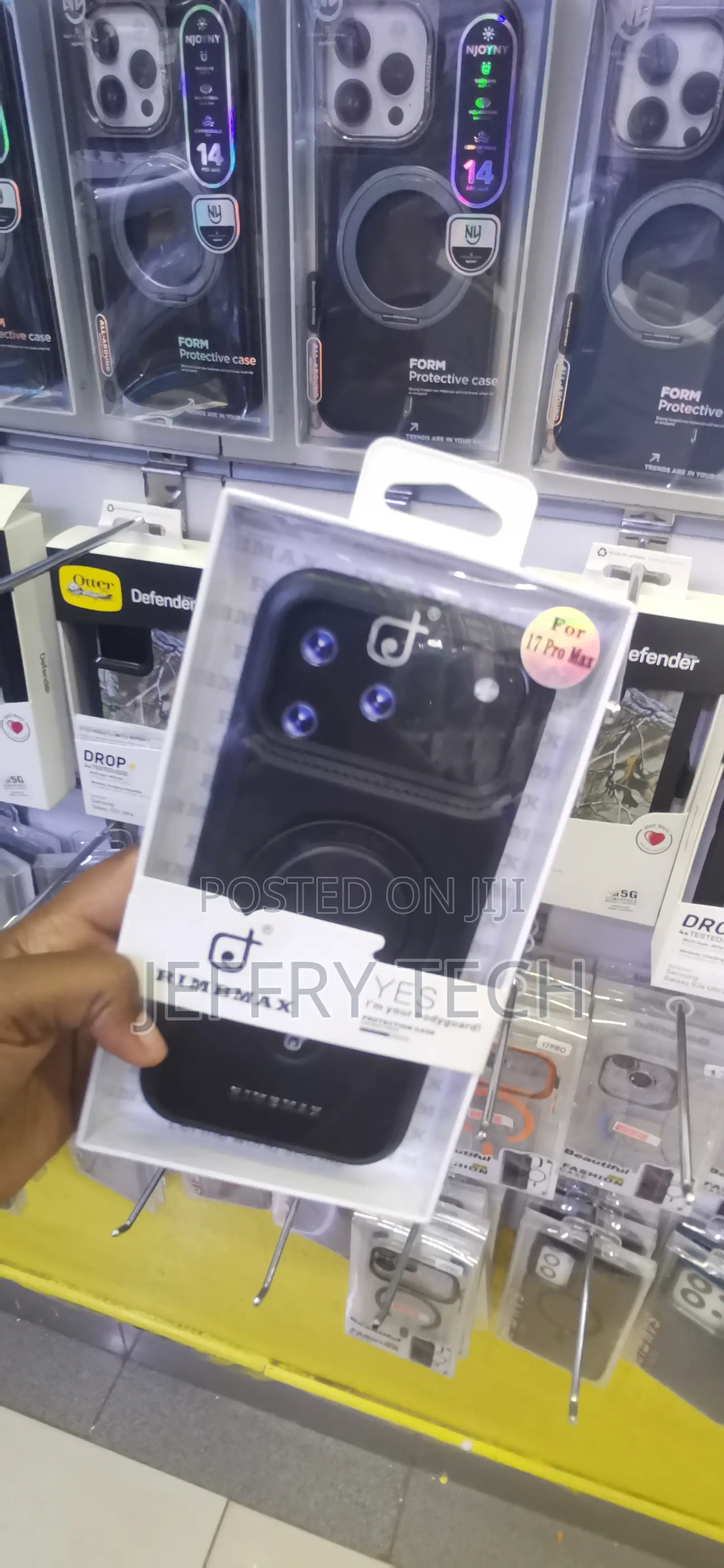 iPhone 17 Pro Max Black Rimbmax Phone Case