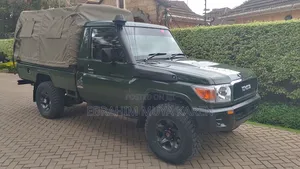 Toyota Land Cruiser 79 Series 2021 Green