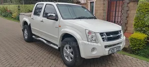 Isuzu D-MAX 2010 White