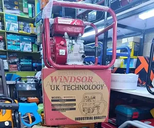 Dera Concrete Vibrator With Poker
