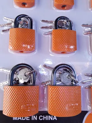 U 15 Single Padlock.