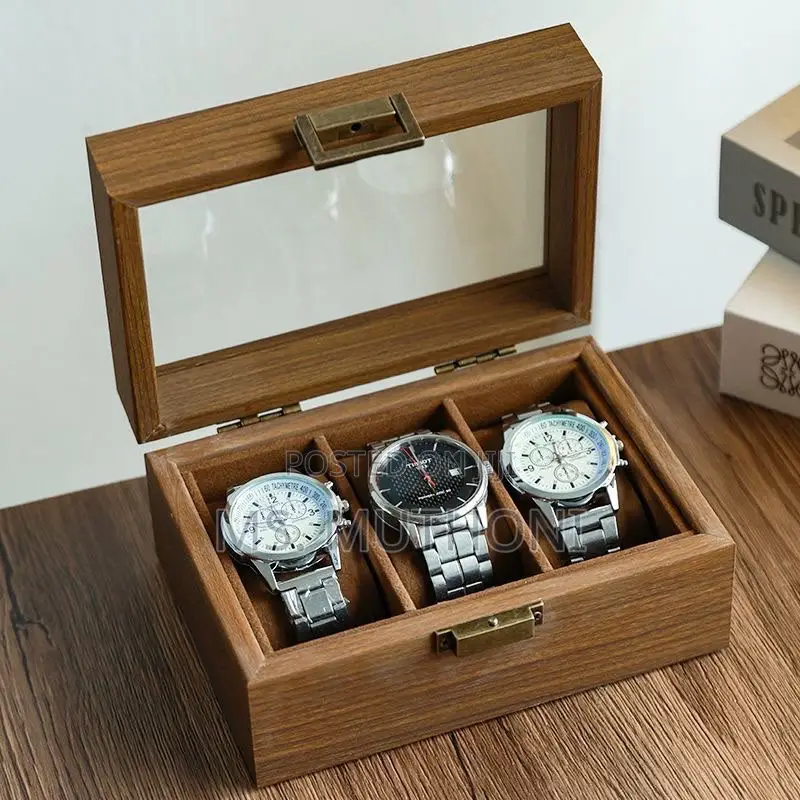 3-Slot Watch Organizer With a Clear Display Top.