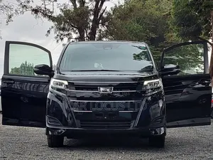 Toyota Noah 2019 Black
