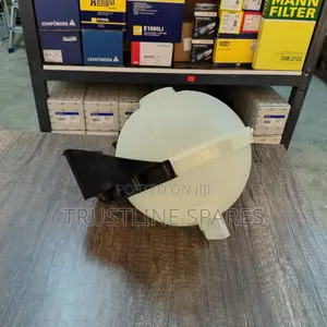 BMW F30 Expansion Tank – Durable Cooling System Upgrade