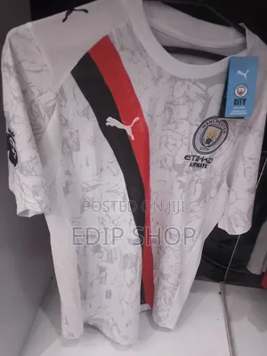 Manchester City 2026/27 New Jersey