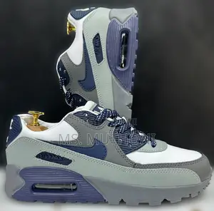 The Classic Airmax for Gents Sizes 40-45