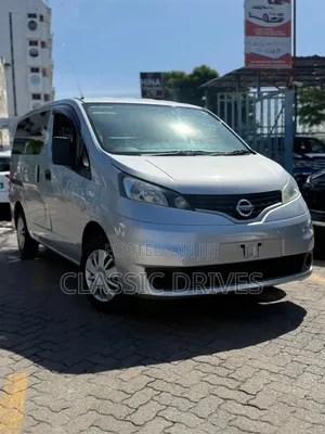 Nissan NV200 2018 Silver