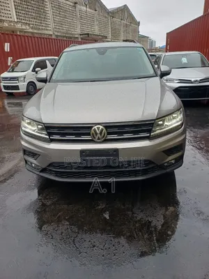 Volkswagen Tiguan 2019 Gray