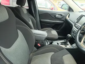 Jeep Cherokee 2016 White