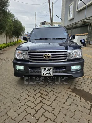 Toyota Land Cruiser HDJ 100 2001 Blue