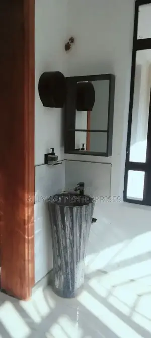 Stand Alone Handwash Basin