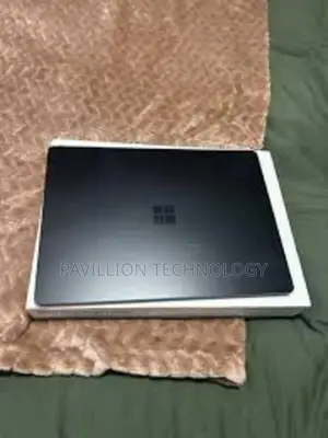 Laptop Microsoft Surface 16GB AMD Ryzen 5 SSD 256GB