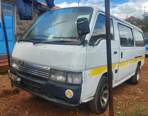 Nissan Caravan (Urvan) 2009 White