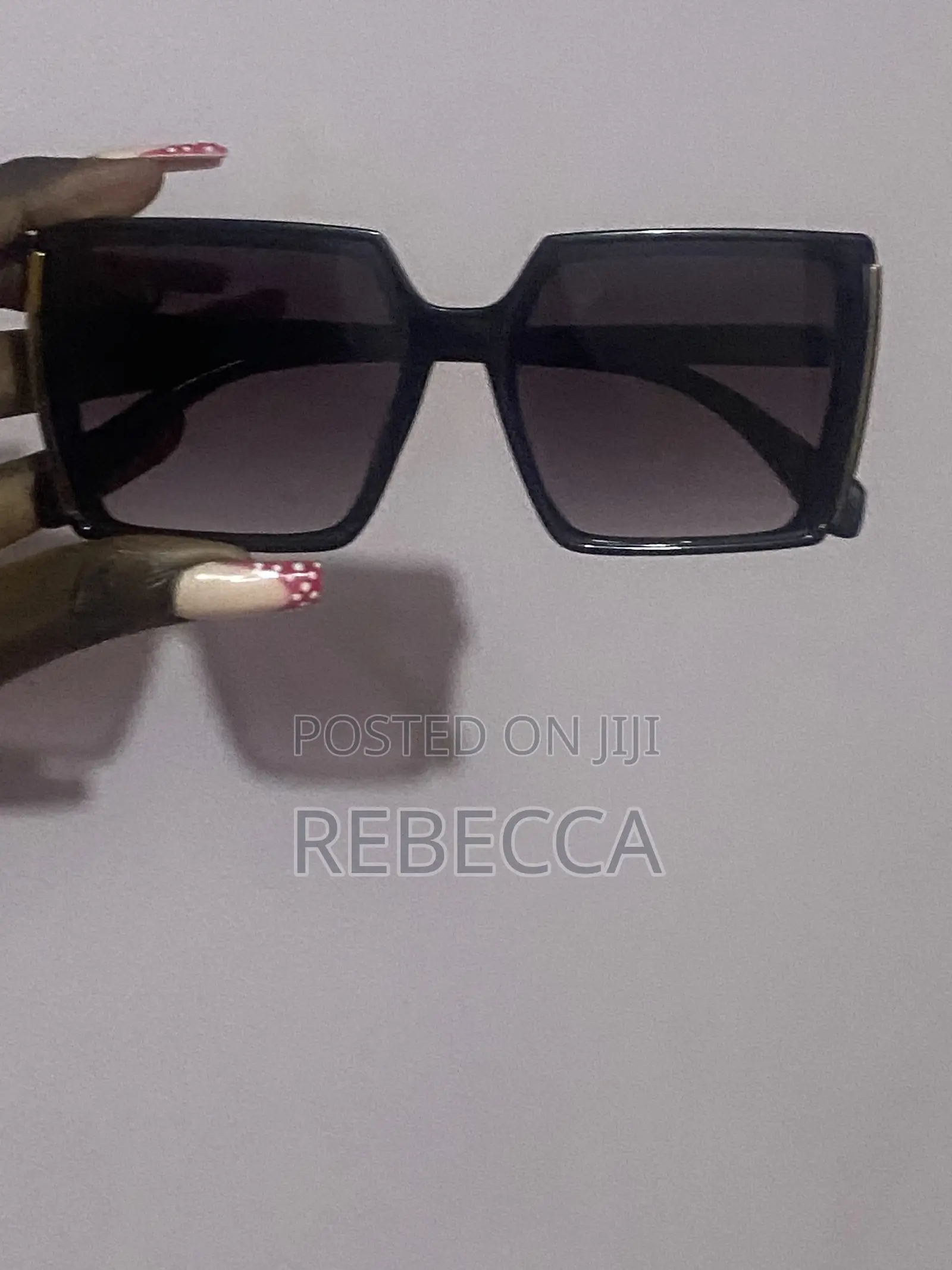 Classy Sun Glasses