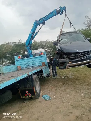 Flatbed Towing Services - Accessible