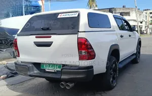 Toyota Hilux Revo Double Cab Deisel 2.4 AWD 2019 White
