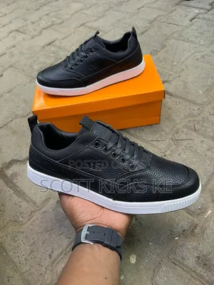 Caterpillar Quality Men Casuals