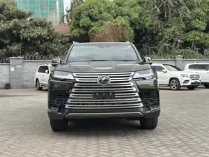 Lexus LX 600 2022 Green