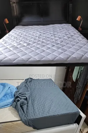 Grey and White Queen Size Bed,Fitted Mattress Protectors