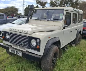 Land Rover Defender Puma 110 2.4 TD 2011 White