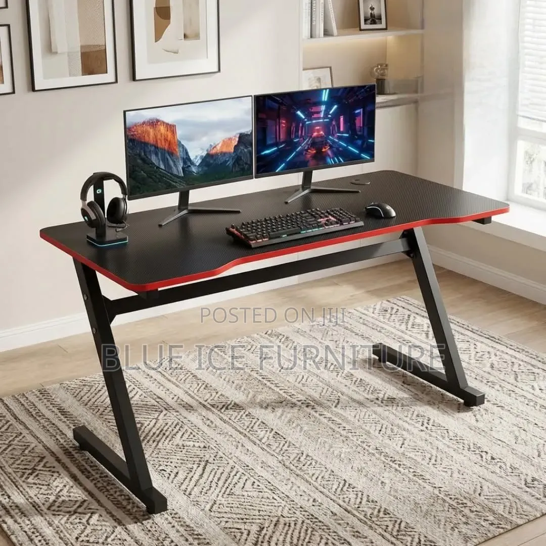 Executive Gaming Table With Led Lights