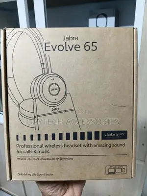 Jabra Evolve 65 Se Wireless Headset With a Charging Stand in Brown Box